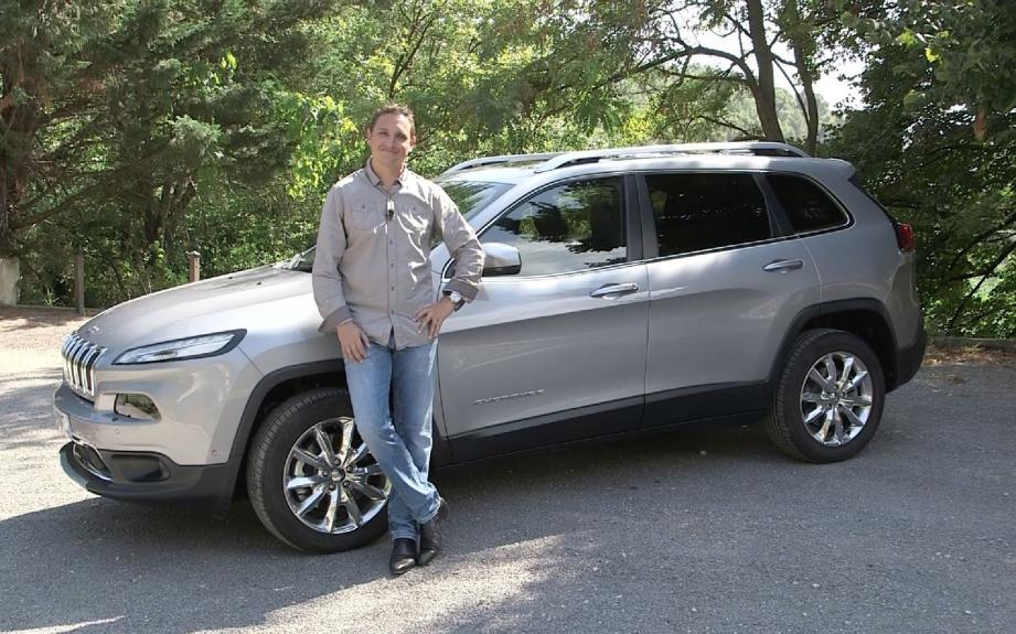 Le nouveau Cherokee surprend agréablement David par sa tenue de route et par l'agrément de sa boîte auto à neuf rapports. (DR)