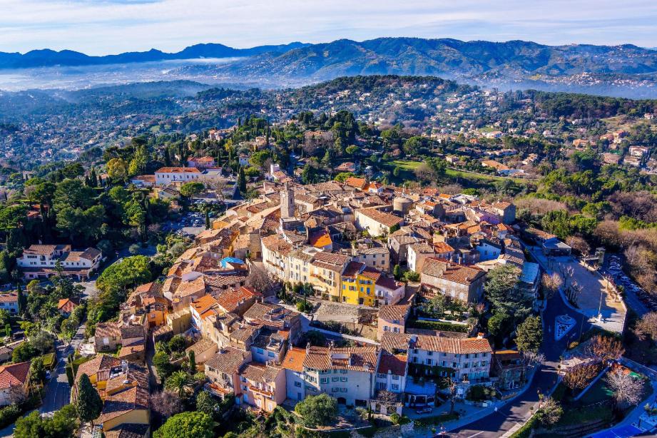 Une photo du village de Mougins primée par le National Geographic - Nice-Matin