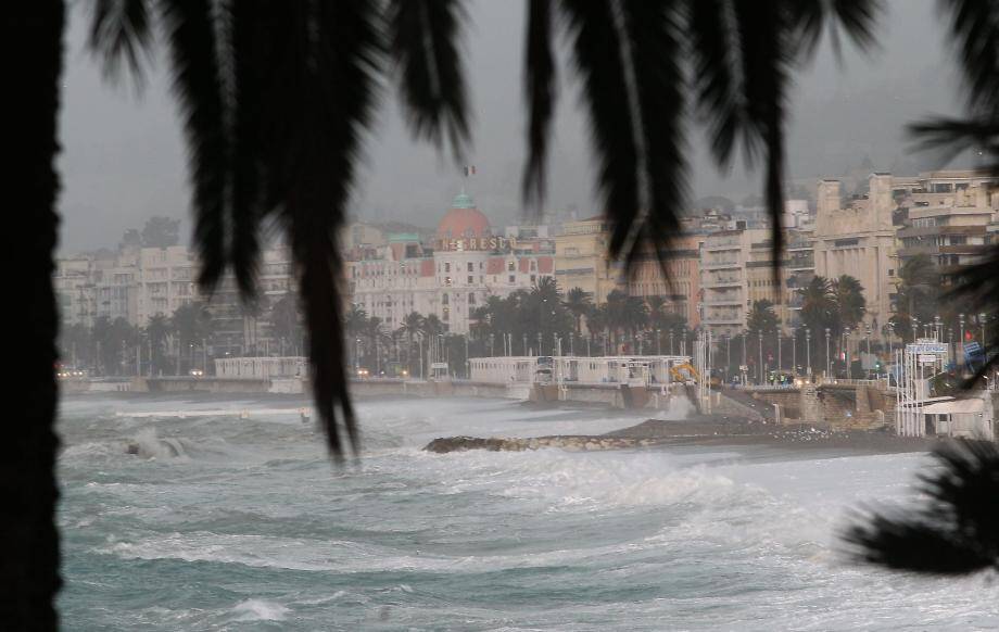 Après le mois d'octobre le plus chaud jamais enregistré à Nice, novembre a battu des records de pluviométrie. Symboles d'une année 2014 qui restera dans les annales de la météo.