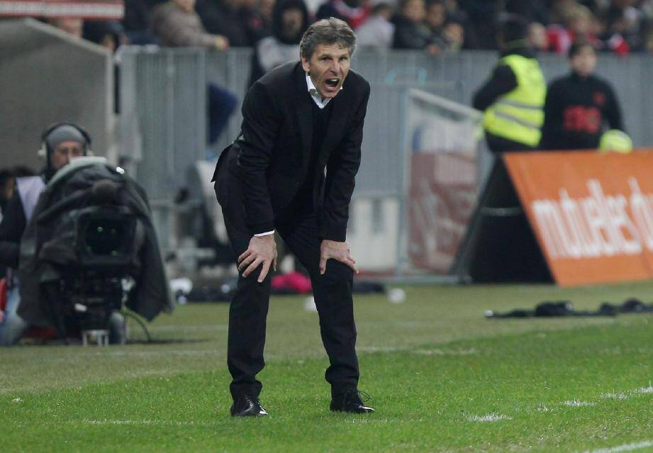 En début de match, Claude Puel a haussé le ton pour faire réagir ses joueurs.