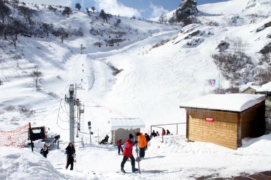 Le ski a connu des hauts et des bas en Corse, notamment une très mauvaise période dans les années quatre-vingt-dix.