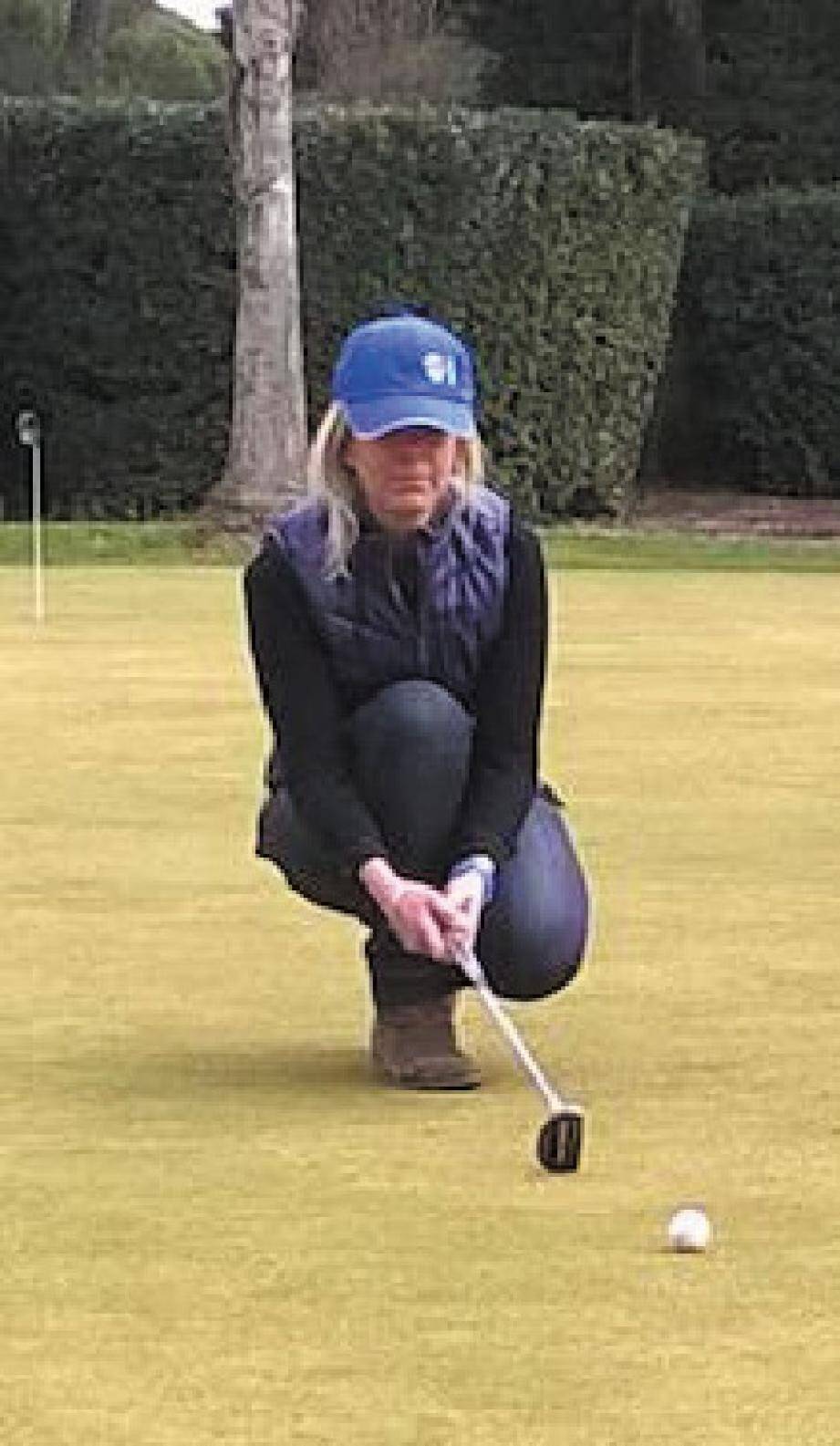 Stéphanie Huguet, manager France du Single Golf Club, joue depuis l'âge de cinq ans. (D.R.)