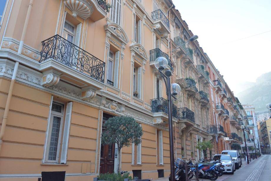 Les appartements aux loyers pondérés dont bénéficient certains Enfants du pays se situent dans des immeubles anciens, notamment à La Condamine.