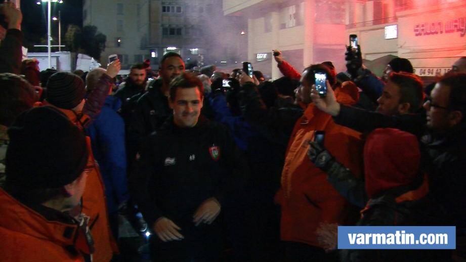 VIDEO. RCT-Sharks: l'arrivée des  Toulonnais à Mayol