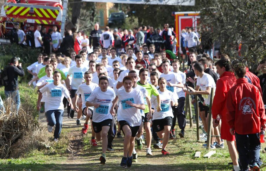 Sport et émotion au cross des pompiers varois au Muy