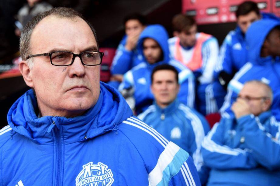 Pour Marcelo Bielsa, une première place éphémère relève de l'anecdote : « Quelque chose qui ne durerait qu'un jour ou deux, ça ne peut pas être stimulant. »