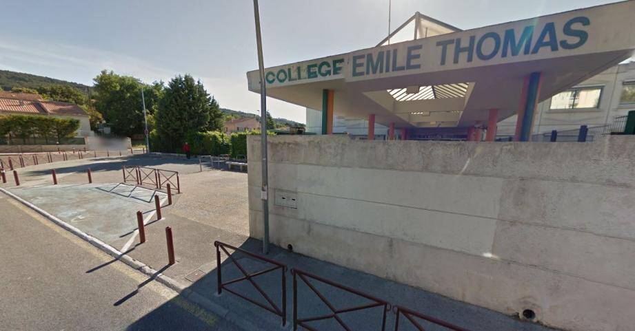 Vacances studieuses pour 60 élèves du collège Thomas à Draguignan  Var