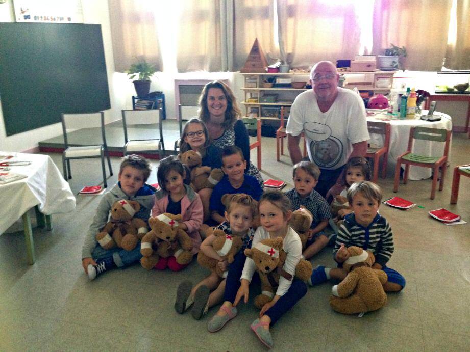 Dès la rentrée 2015, Happiness School accueillera les bambins de la petite section de maternelle au cours préparatoire.