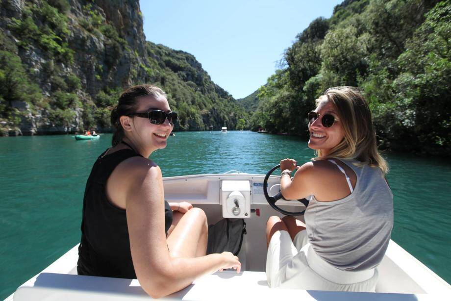 On a testé pour vous le bateau électrique dans les basses gorges du Verdon