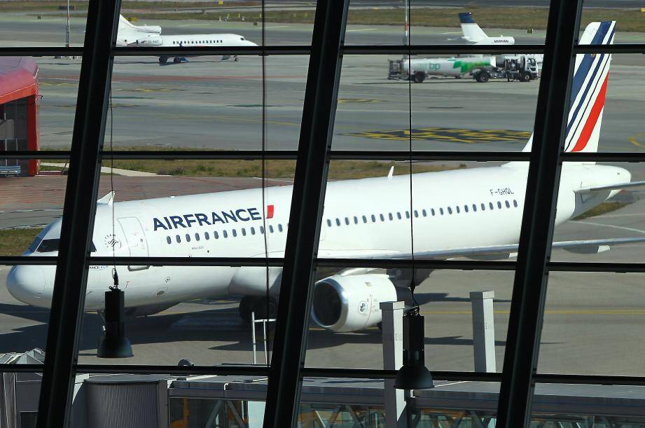 Un avion Air France à l'aéroport de Nice.