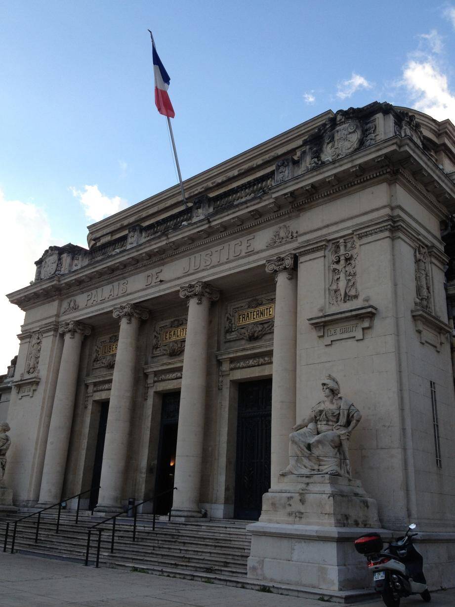 Palais de justice de Toulon