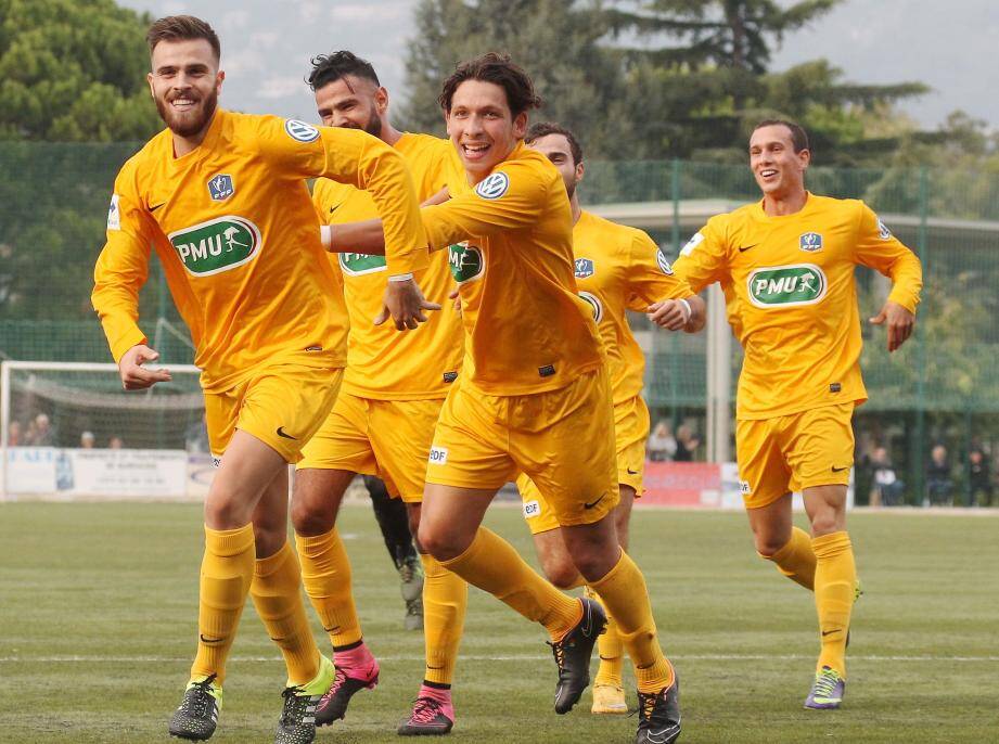 Saint-Jean Beaulieu, sixième tour de la Coupe de France.