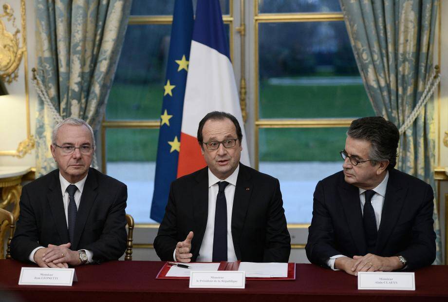 Jean Leonetti et Alain Clayes reçus par François Hollande à l’Elysée.