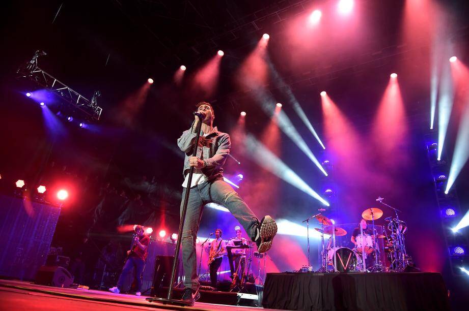 Avec leurs titres à mi-chemin entre rock FM et pop dance, Adam Levine et ses acolytes  ne devraient avoir aucun mal à mettre l'ambiance au stade Charles-Ehrmann.