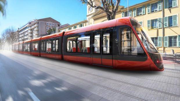 Une rame de la ligne 2 du tramway de Nice.