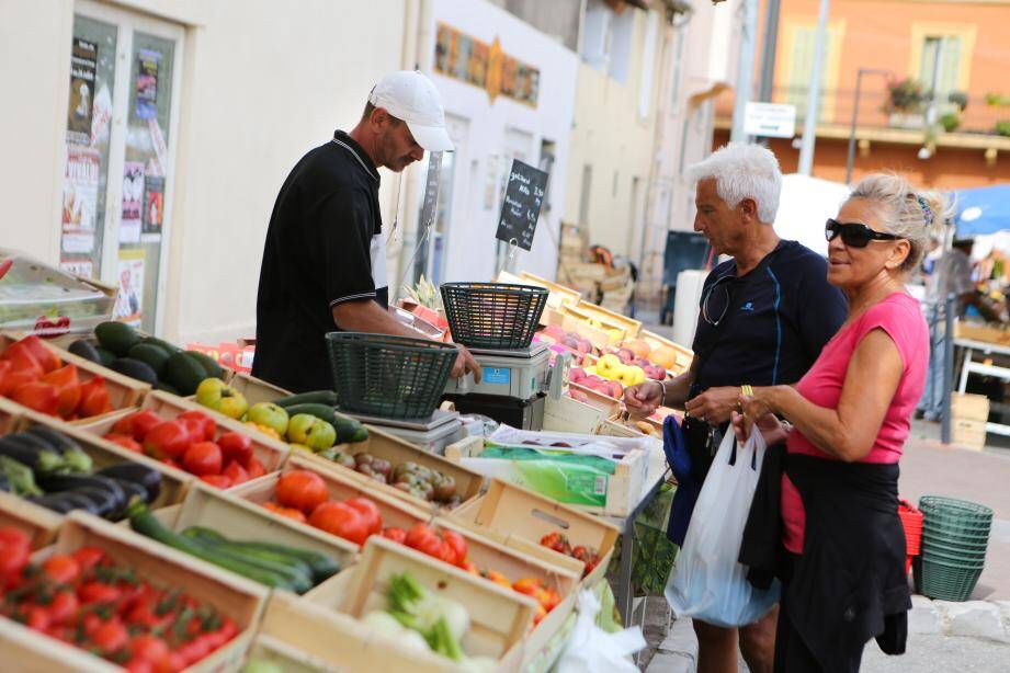 Place Ortolan, les commerçants disent souffrir d'un manque de fréquentation et de visibilité