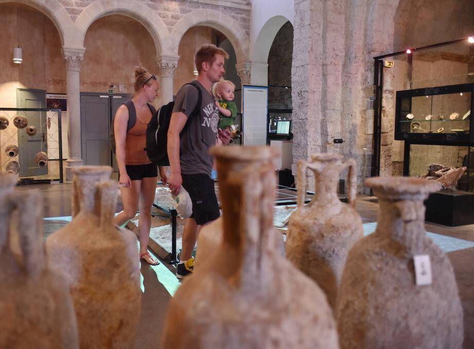 L'entrée est gratuite au musée archéologique de Saint-Raphaël. Les familles n'hésitent pas à en profiter