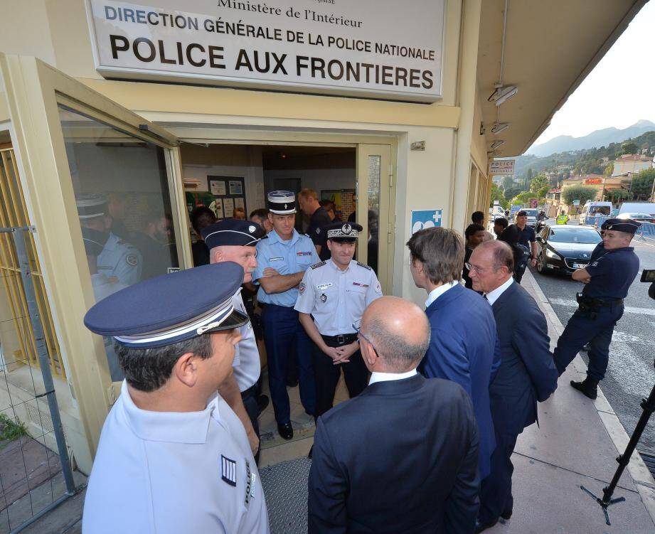 Hier soir, François Baroin a rendu visite à la police aux frontières pour évoquer le problème du flux migratoire en recrudescence ces derniers mois. 