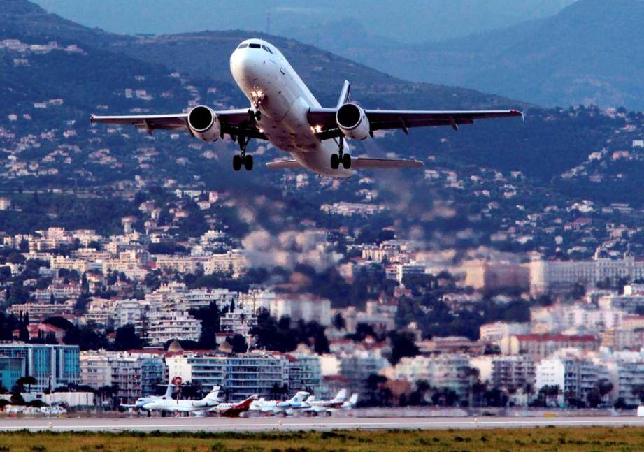 12,4 millions de passagers ont aterri ou décollé de l'aéroport de Nice en 2016.