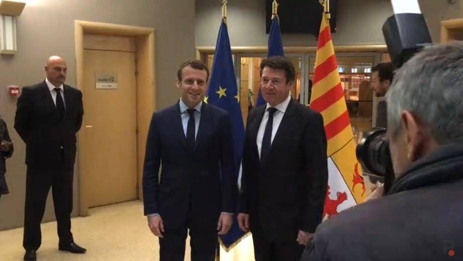 Emmanuel Macron et Christian Estrosi ce samedi matin à Marseille.