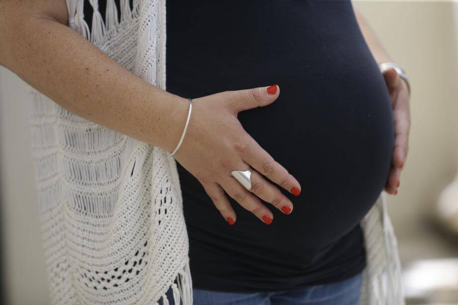 Plus la vitrification a lieu tôt, plus la femme a de chance de tomber enceinte.