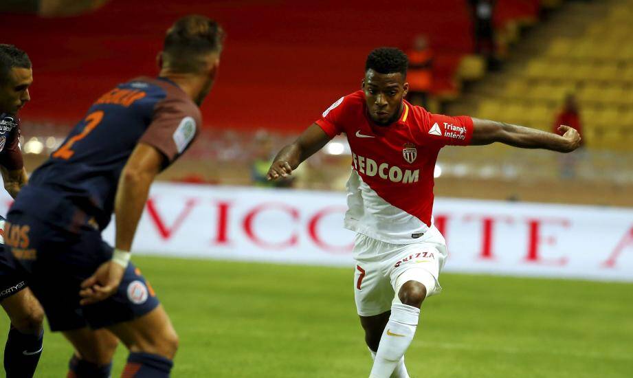 Thomas Lemar face à la défense de Montpellier