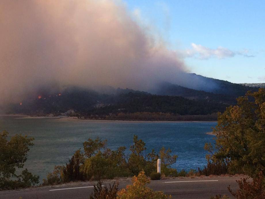 Un Incendie Se Declare Dans Les Alpes De Haute Provence Dix Hectares Deja Partis En Fumee Nice Matin