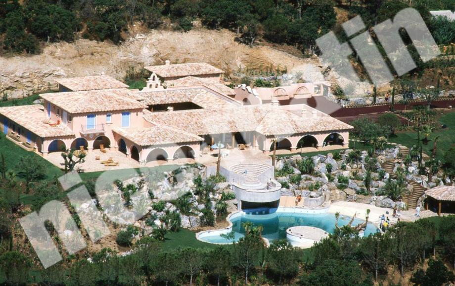 Photos Quand Johnny Hallyday Passait Ses Journees Dans Son Immense Villa A Ramatuelle Var Matin
