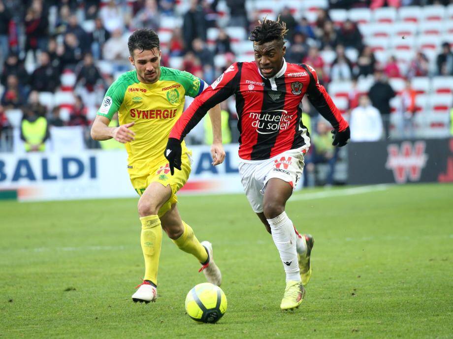 Moins en vue lors des deux derniers matchs, Allan Saint-Maximin doit faire mieux.	