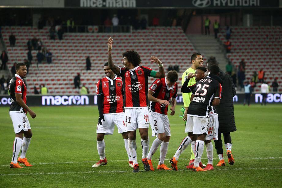 L' OGC Nice s'est imposé 2-1 face à Lille à domicile. 