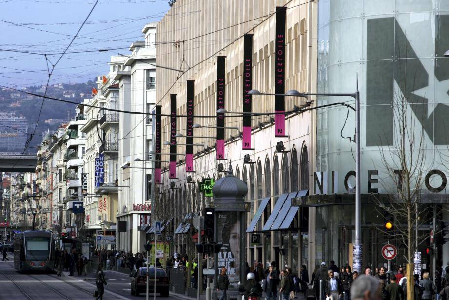 Les commerçants de Nice Shopping offrent 14.000 euros en bons d'achat.