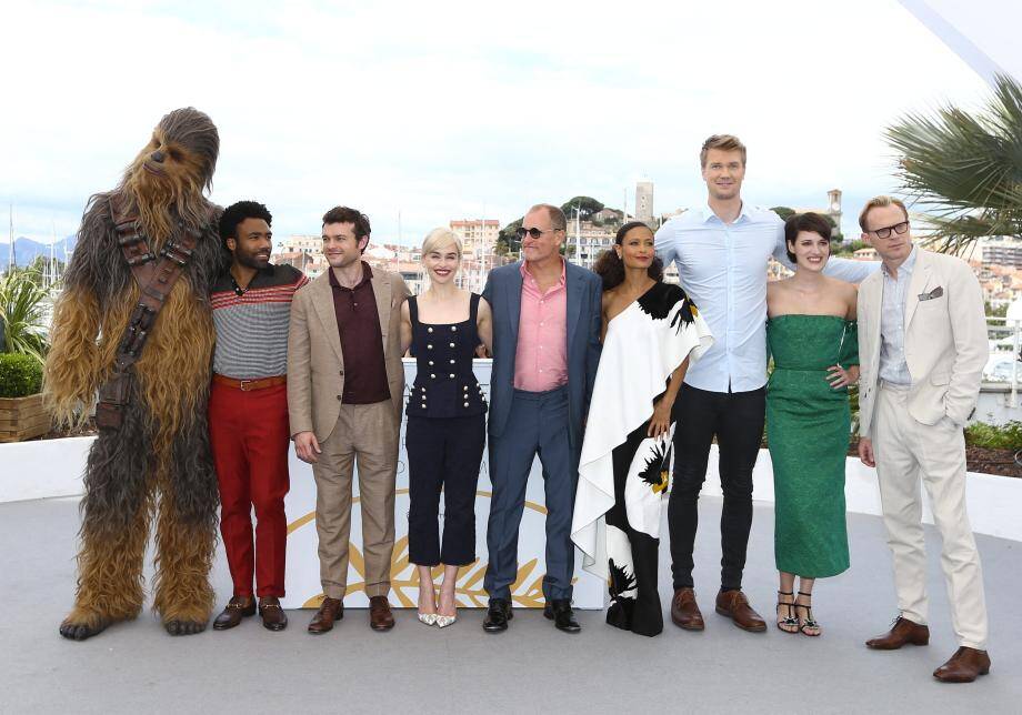 L'équipe du film Solo: A Star Wars story en photocall au Festival de Cannes.