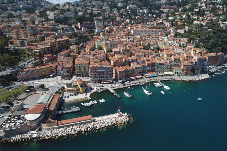 A Villefranche-sur-Mer, l'observatoire océanologique a relevé une Méditerranée à plus de 28°C cet été. 