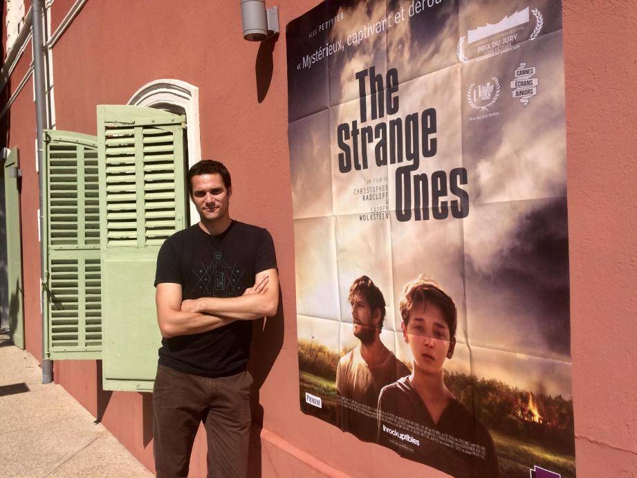 Sébastien Aubert et Adastra ont produit The Strange Ones.