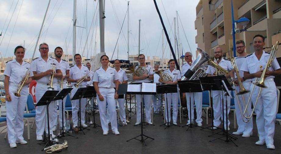 Musique Des Equipages De La Flotte Equipages de la flotte : concert sur le thème de la mer en hommage à la
