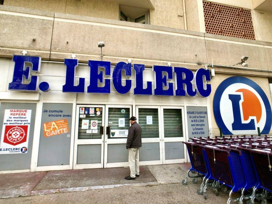 Mauvaise nouvelle, ce centre Leclerc va rester fermé plus longtemps que