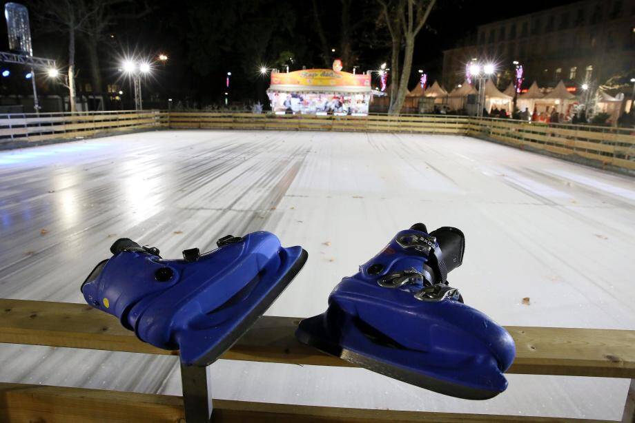 La patinoire est restée fermée ce vendredi soir, faute de glace...