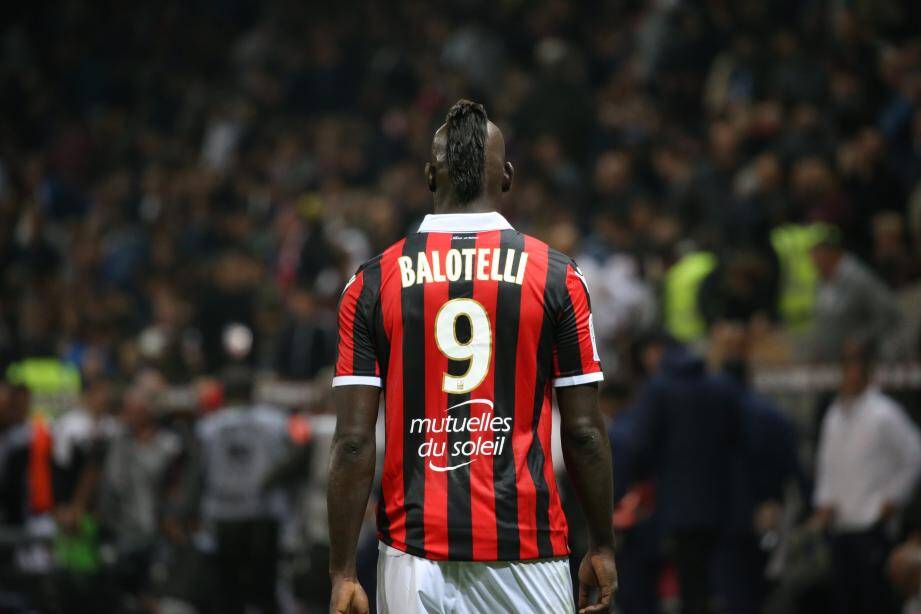 Balotelli s'est officiellement engagé avec l'OM ce mercredi  