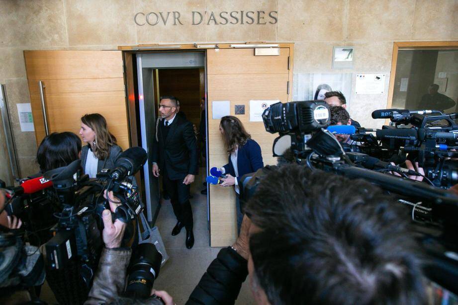 Le Toulonnais Frank Colin à la sortie de la cour d'assises.