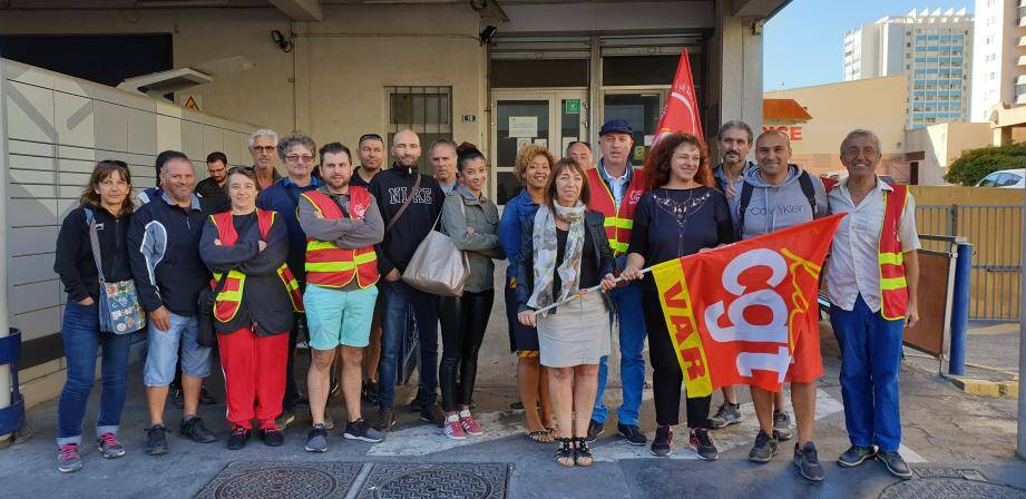 Les Facteurs Du Var Denoncent La Distribution Du Courrier L Apres Midi Var Matin