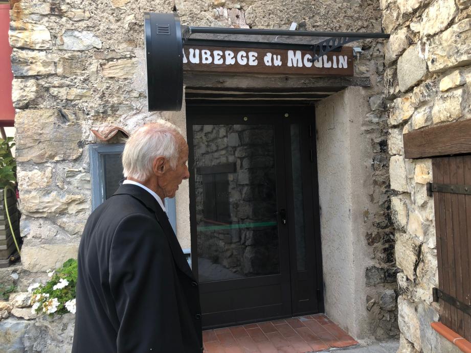 L’Auberge du moulin, qui, au fil des ans, est devenue une véritable institution, est fermée depuis un mois.