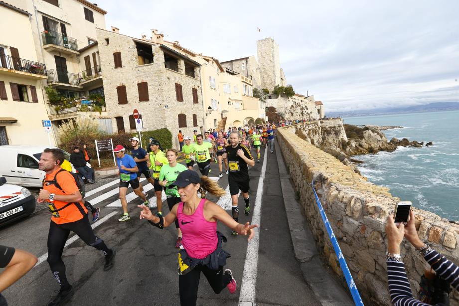 Comment Circuler Et Stationner A Antibes Et Vallauris Ce Week End Avec Le Marathon Des Alpes Maritimes Nice Matin