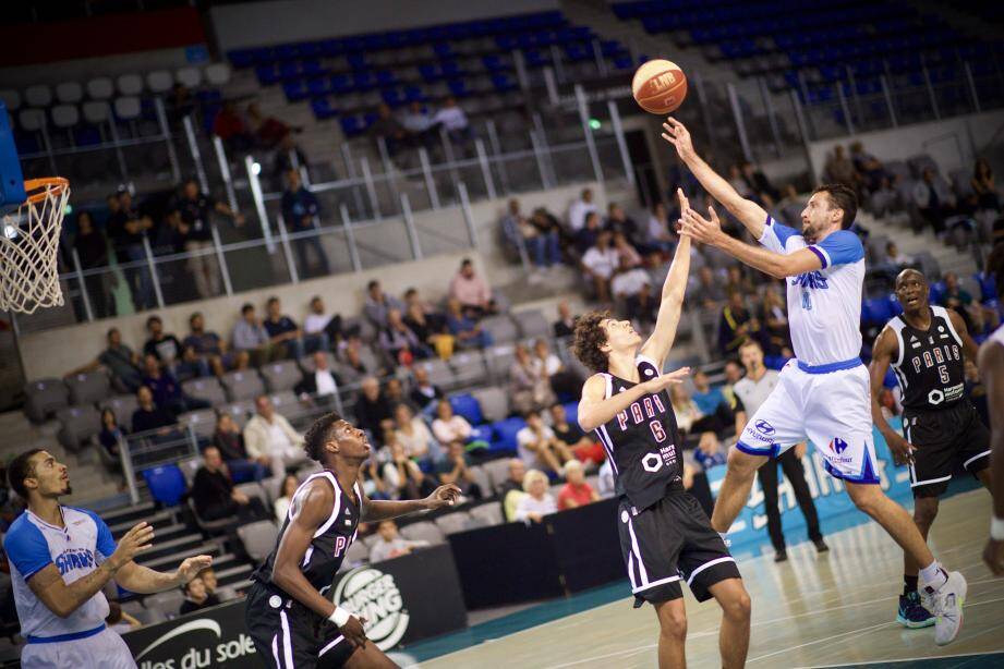 Ukic et les Sharks ne retrouveront pas le Paris basket comme prévu.