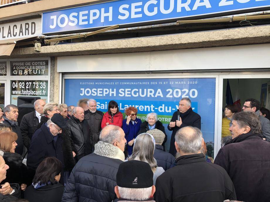 « Cette permanence, c’est votre maison », a lancé Joseph Segura, hier matin.