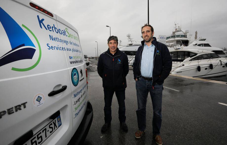 Sébastien David (à droite) avec Christian Gracia, responsable de l'agence toulonnaise. Le fondateur de Kerboat Services a créé un logo spécifique pour son activité yachting. 