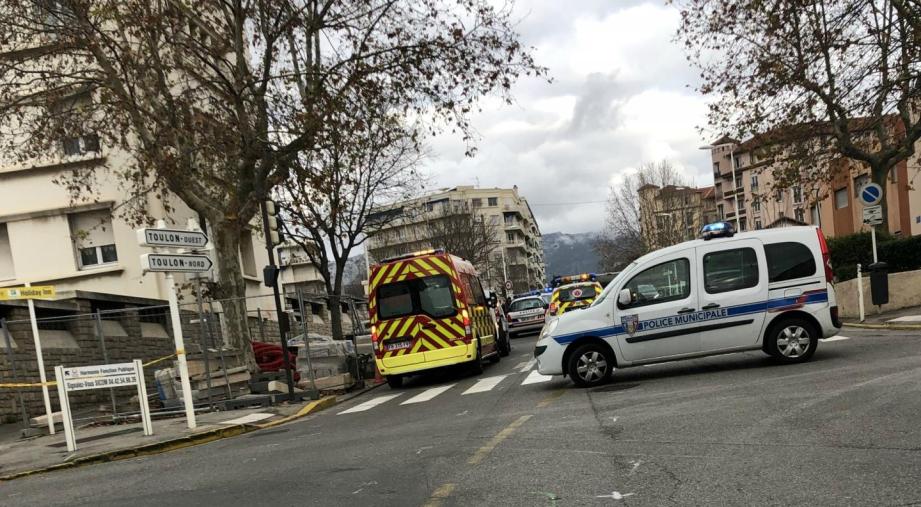 L'accident s'est produit en haut de l'avenue Lazare-Carnot à Toulon.