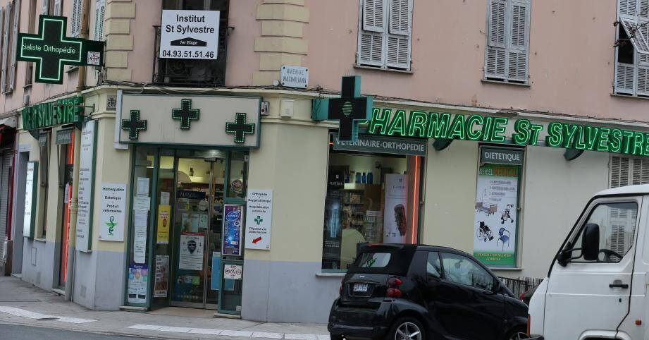 La patronne ne devra pas paraître à sa pharmacie sur injonction du tribunal. 