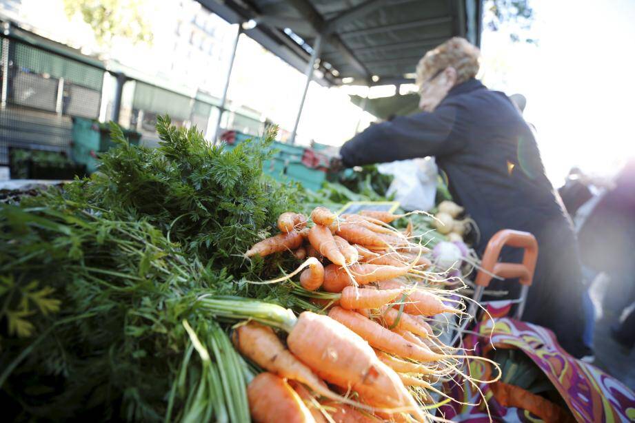 Les clients vont retrouver le marché provençal d'Antibes ce jeudi.