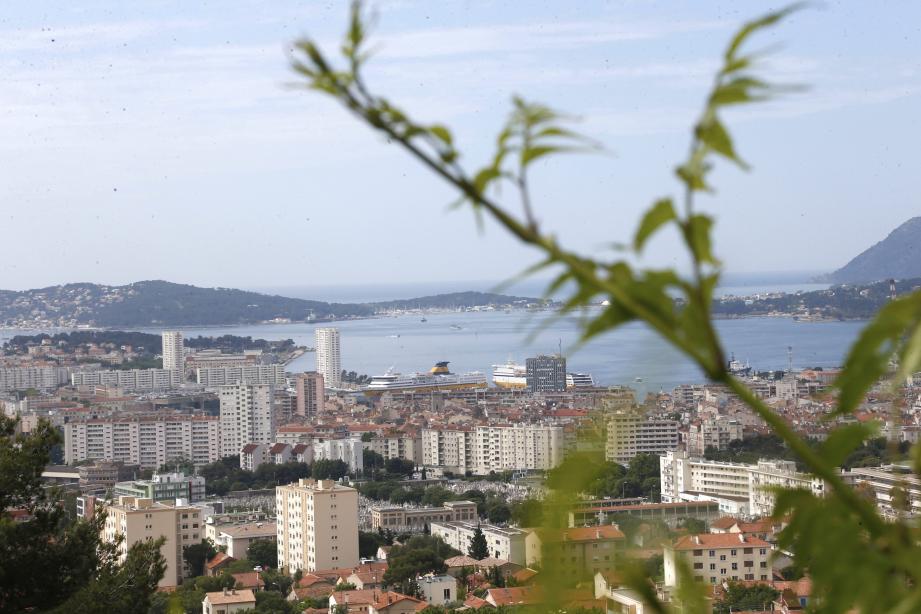 Quartier libre: (re)découvrez le charme discret des hauteurs de Toulon ...