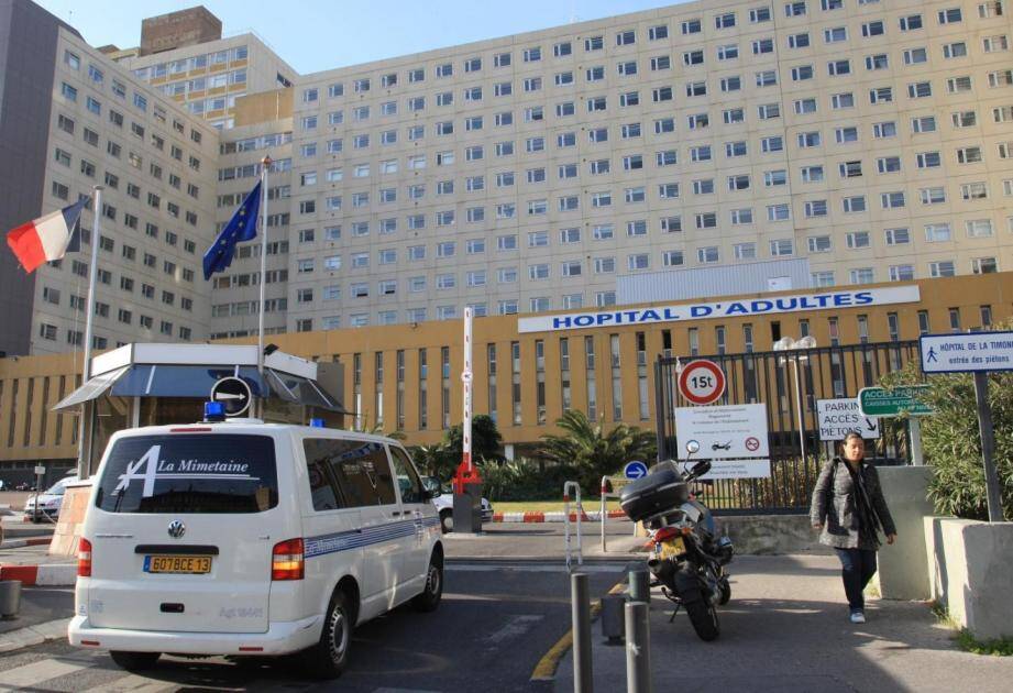 Coronavirus un enfant meurt à Marseille d'une forme proche du syndrome de Kawasaki, 125 cas Coronavirus un enfant meurt à Marseille d'une forme proche du syndrome de Kawasaki, 125 cas